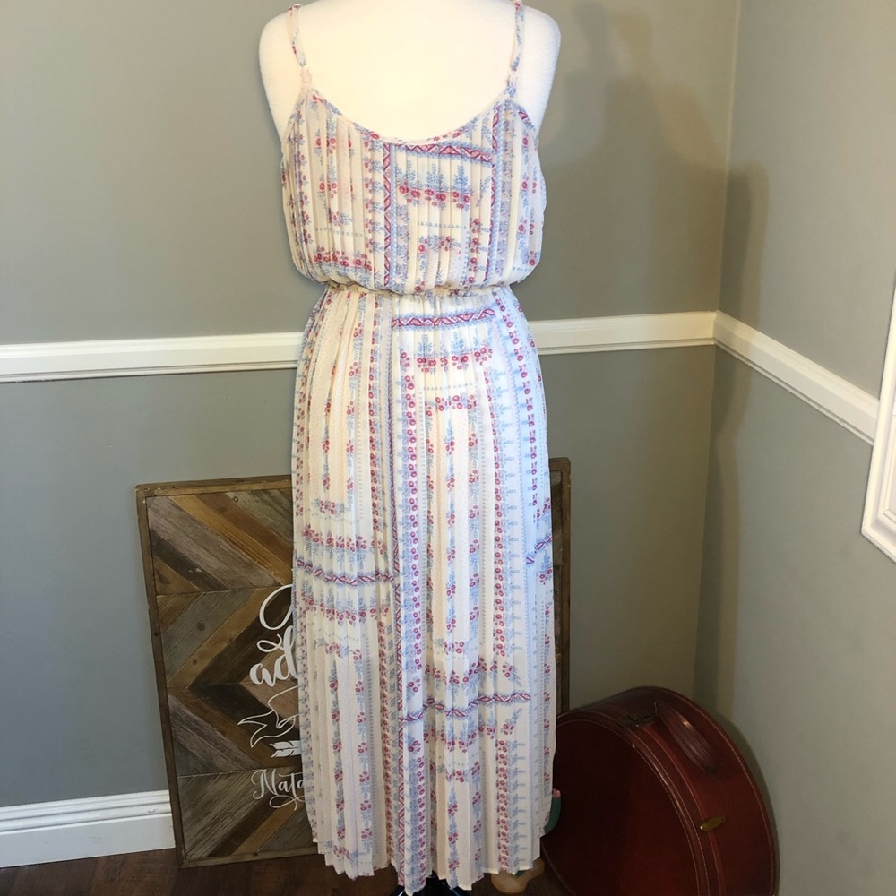 American Rag Pleated Long Floral Dress - Picture 6 of 7